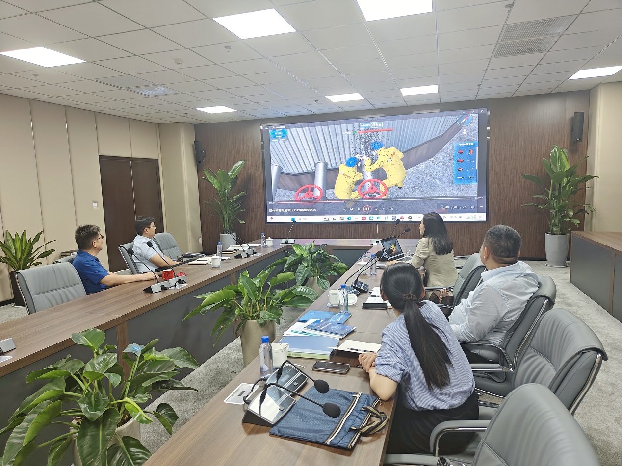 座谈会02.jpg